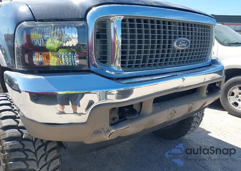 2000 Ford Excursion Limited z USA, uszkodzony, nr VIN 1FMNU43S8YEB25983